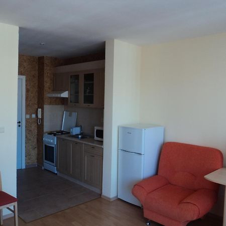 Privilege Fort Beach Apartments Sveti Vlas Luaran gambar