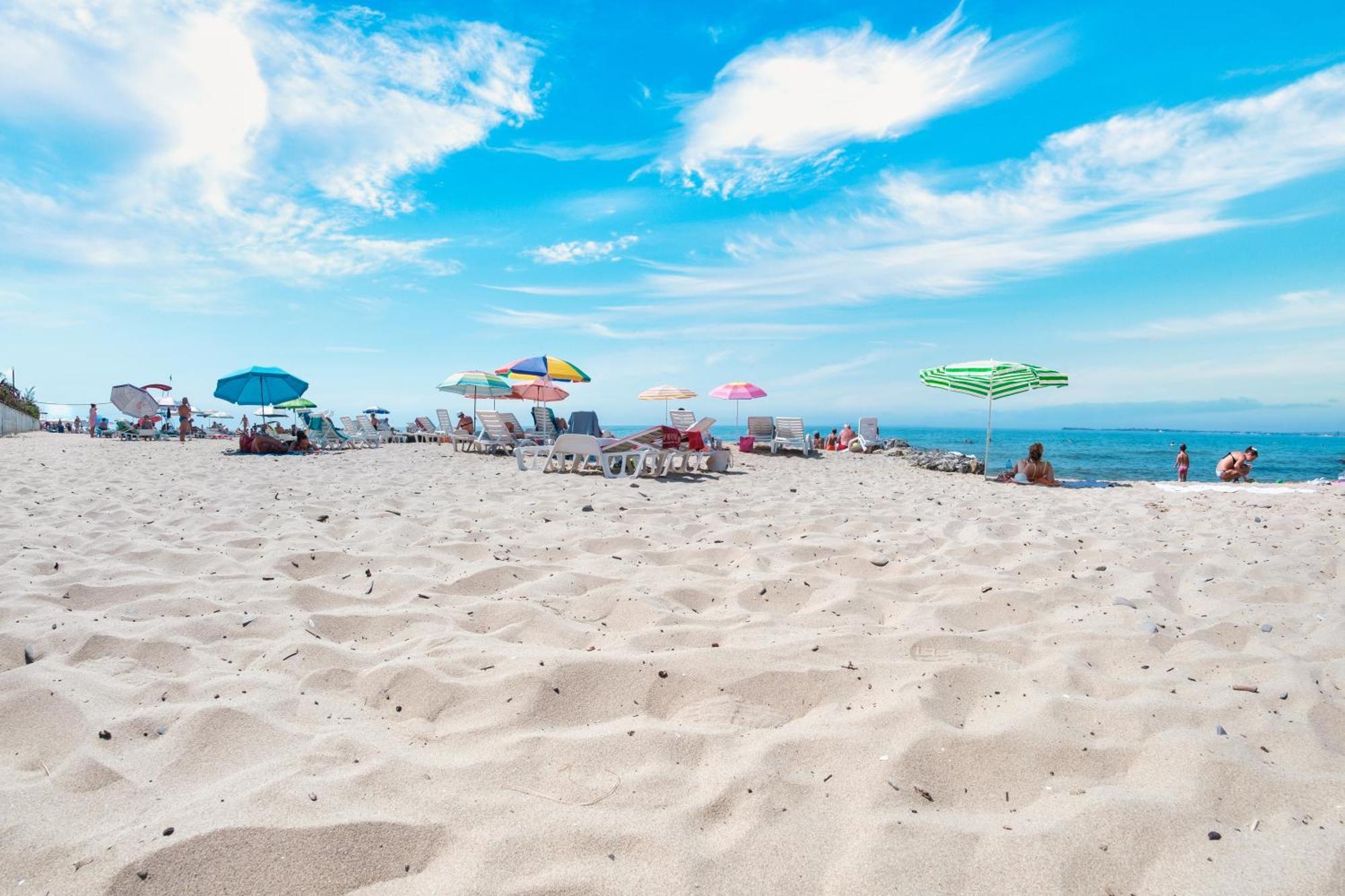 Privilege Fort Beach Apartments Sveti Vlas Luaran gambar