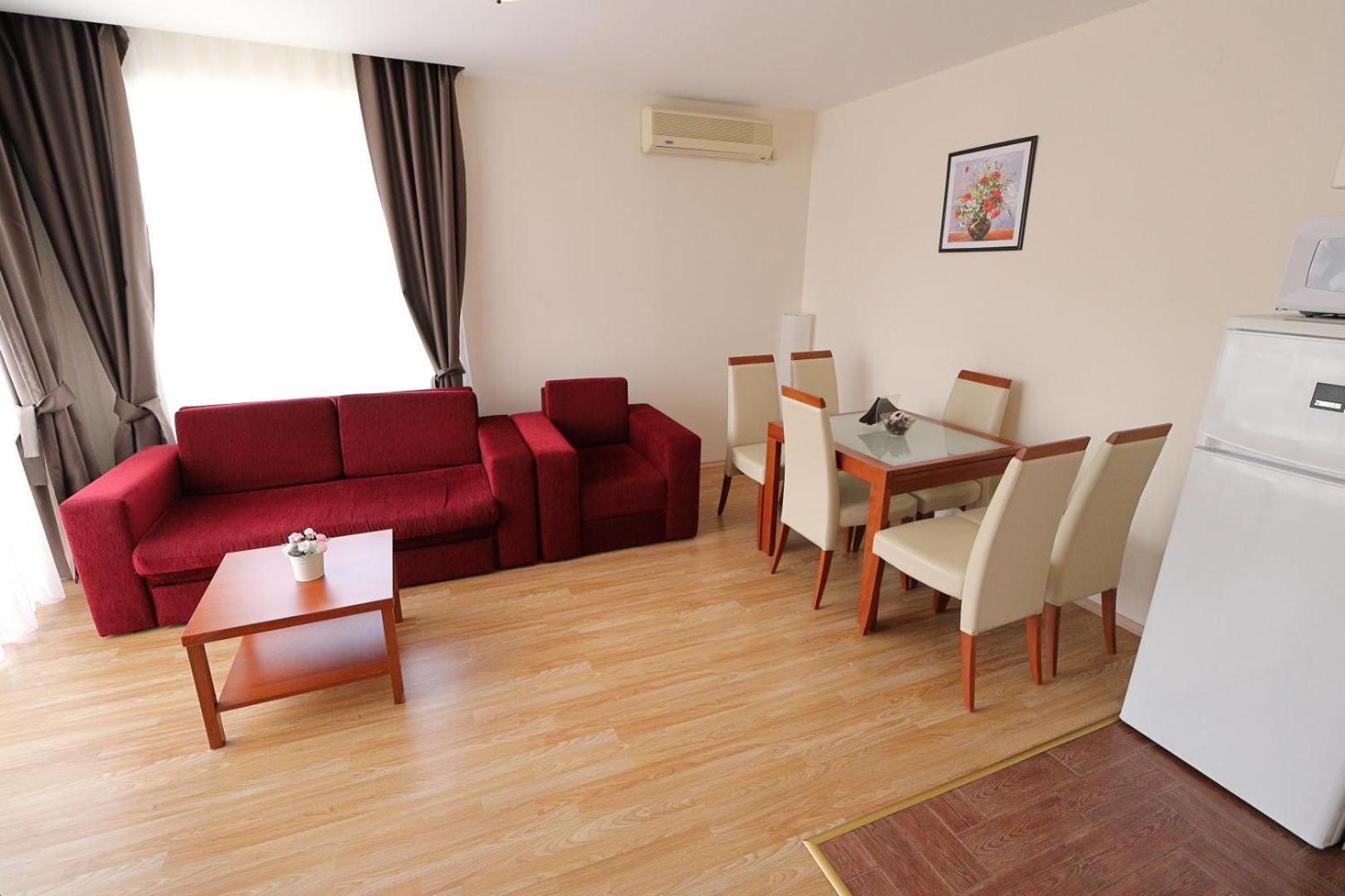 Privilege Fort Beach Apartments Sveti Vlas Luaran gambar
