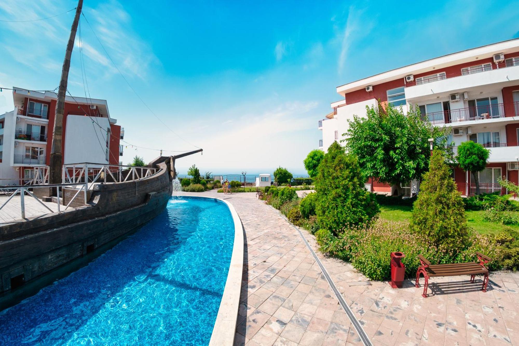 Privilege Fort Beach Apartments Sveti Vlas Luaran gambar