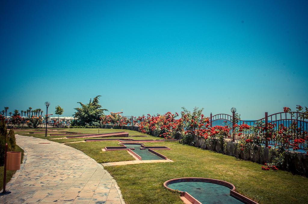 Privilege Fort Beach Apartments Sveti Vlas Luaran gambar